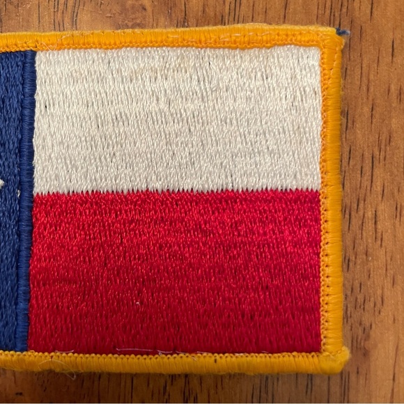 VTG Retro Texas Flag Sew On Patch Applique 3.25”x2.25” Red White Blue Yellow 1:1 - Picture 3 of 7